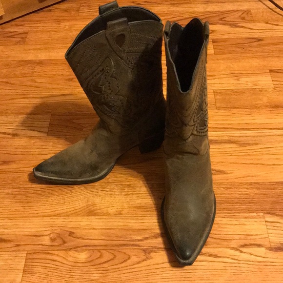 Corkys Shoes - Brown Cowgirl Boots Size 7 💕